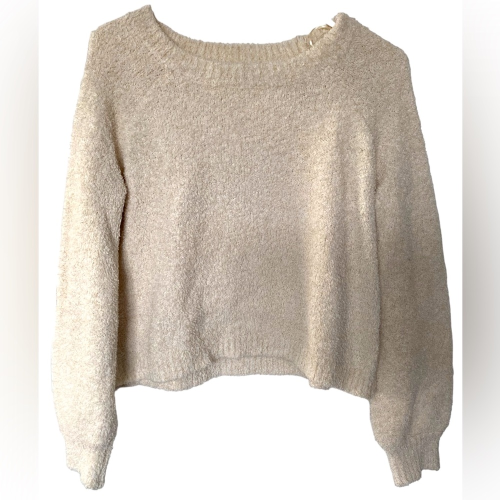 🔵Women cream sweater XS